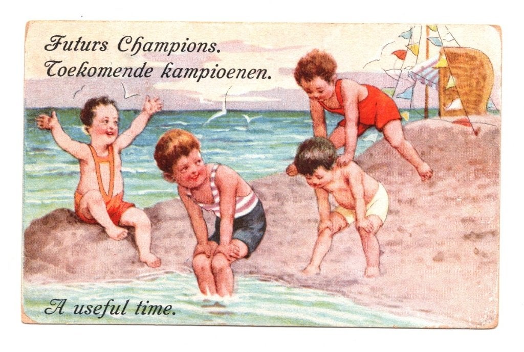 Oude Ansichtkaart Toekomende Kampioenen Strand, Ophalen of Verzenden, 1920 tot 1940, Gelopen