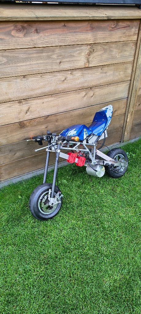 E mini bike, Fietsen en Brommers, Ophalen, Gebruikt, Overige merken