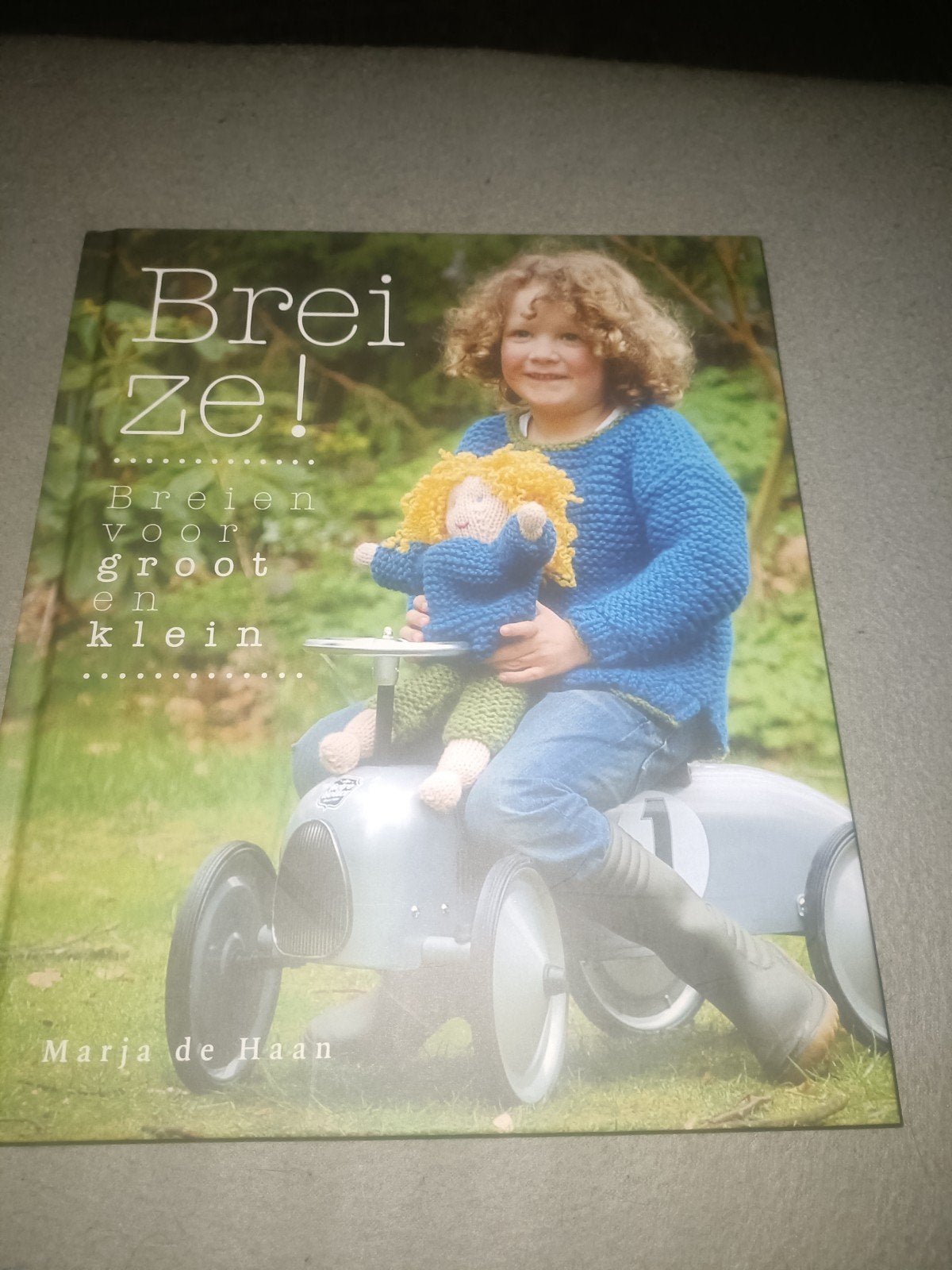 brei boek christofoor nieuwstaat, Hobby en Vrije tijd, Breien en Haken, Ophalen of Verzenden, Zo goed als nieuw, Patroon of Boek