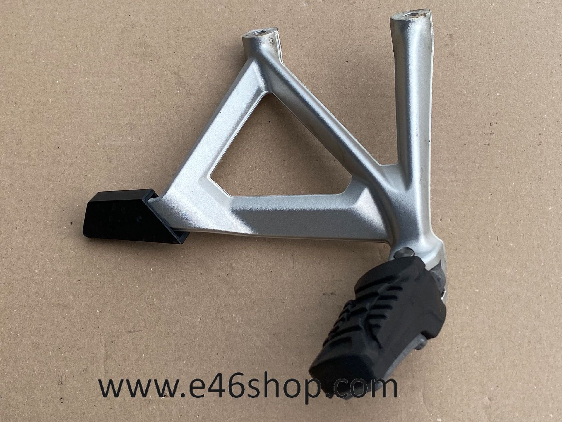 VOETSTEUN BMW R1200GS R1250GS OE 8537908 RECHTS ACHTER, Gebruikt, -, -, Ophalen of Verzenden