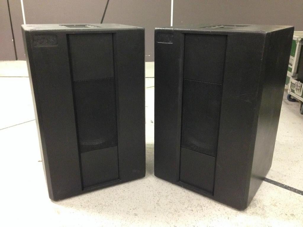 Gezocht: Martin Audio BX2 subs, CX2 toppen, Ophalen of Verzenden, Gebruikt, Overige typen