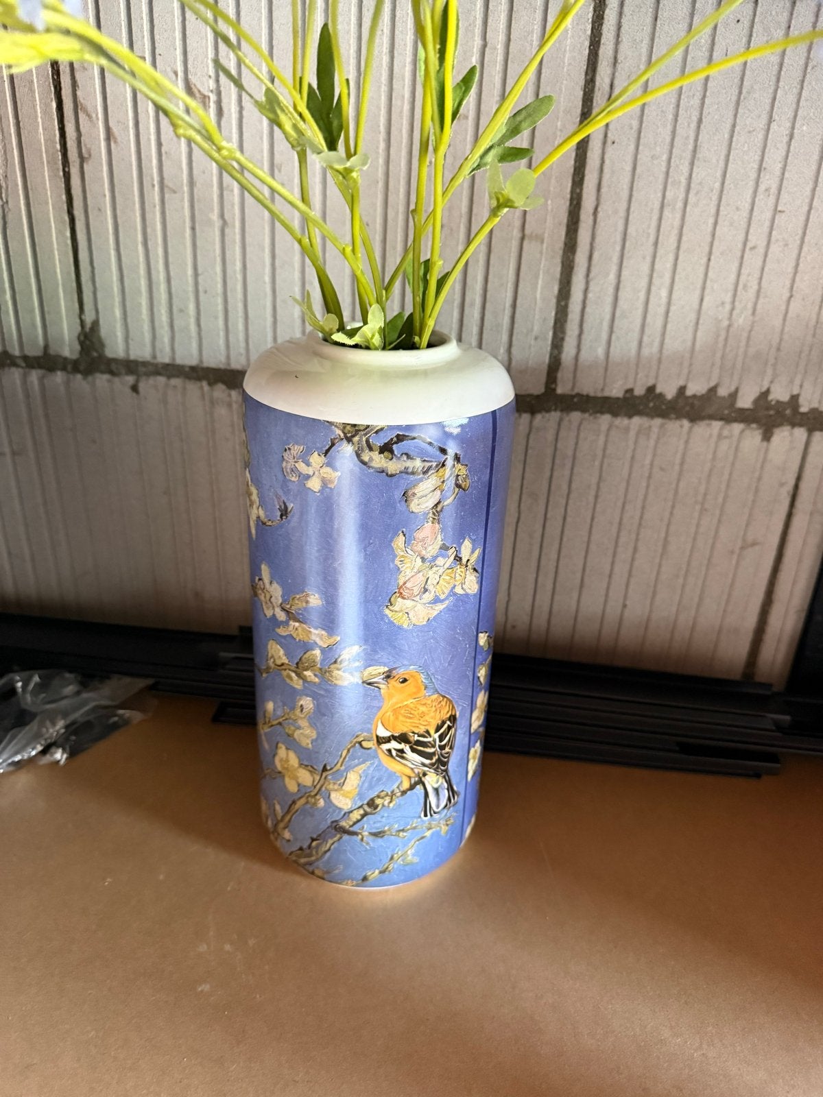 Heinen Delfts Blauw vaas met vogel en bloesem, Ophalen of Verzenden