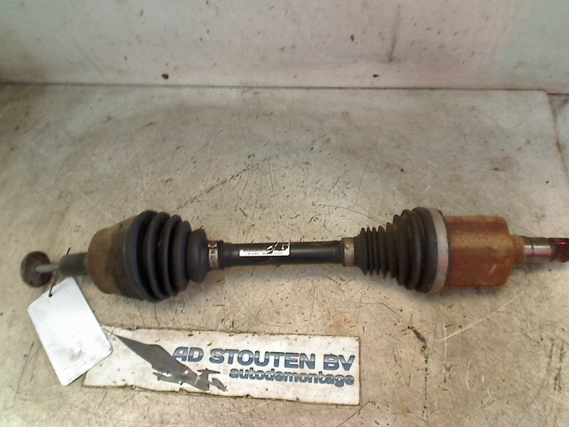 Aandrijfas Links Voor Volvo V40 (MV) 2017 P31367198, Gebruikt, Siegburger Straße 229, Köln 50679, , Duitsland, Info@volvocars.com