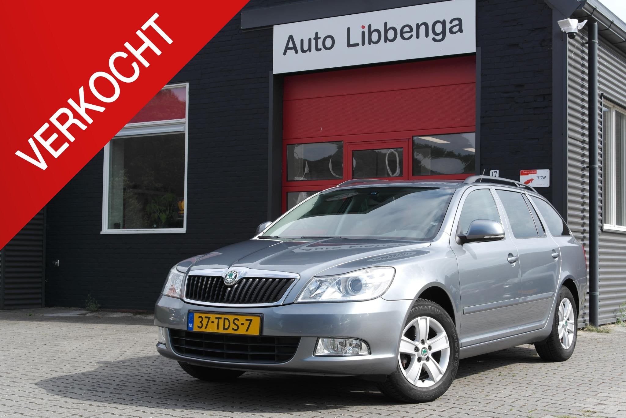 Skoda Octavia Combi 1.4 TSI Greentech Ambition Business Line, Auto's, Voorwielaandrijving, Euro 5, Stof, Gebruikt