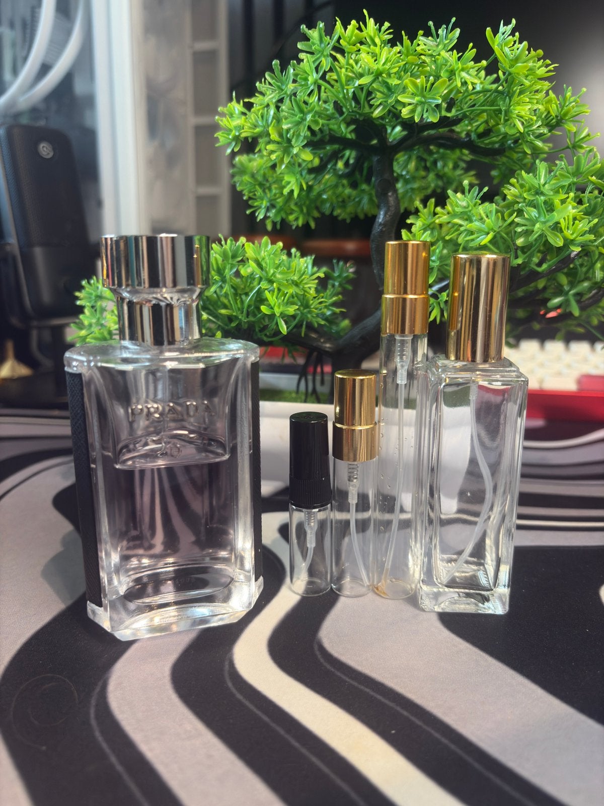 Prada - L’homme edt Sample/Tester/Decant, Sieraden, Tassen en Uiterlijk, Uiterlijk | Parfum, Ophalen, Zo goed als nieuw