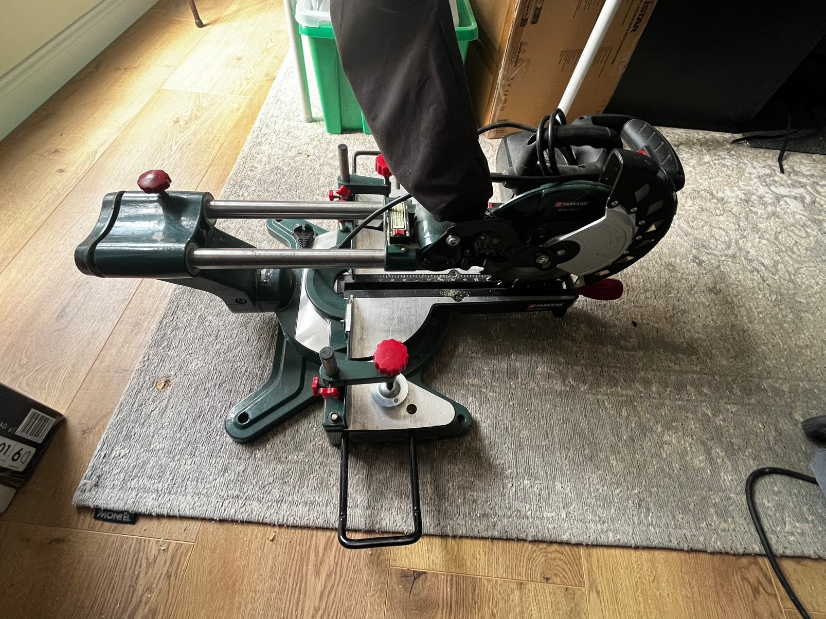 Parkside Afkortzaag PZKS 1500 A1 - Zo goed als nieuw, Doe-het-zelf en Verbouw, Gereedschap | Zaagmachines, Ophalen, 70 mm of meer