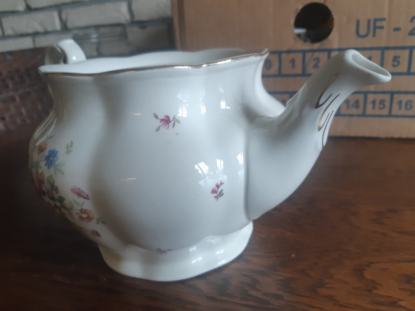 Vintage Chodziez theepot, Made in Poland, bloemmotief, Antiek en Kunst, Ophalen
