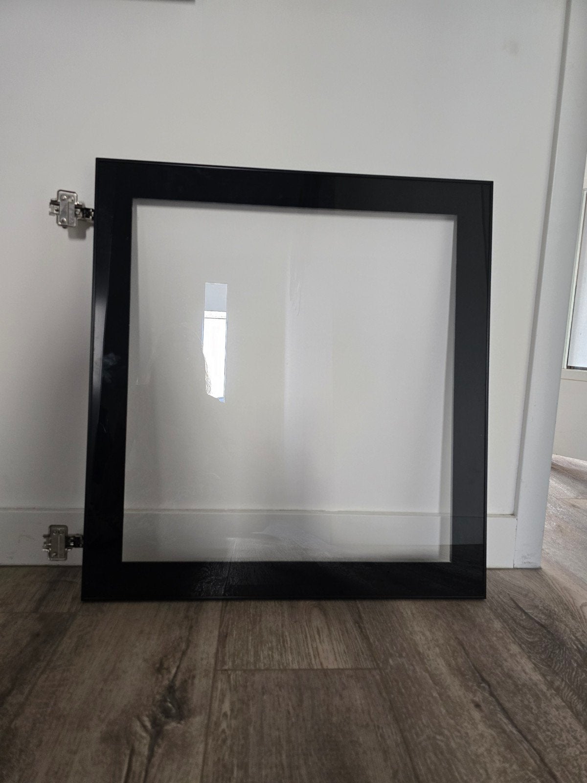 IKEA Sindvik glazen deur (zwart), Ophalen, Zo goed als nieuw