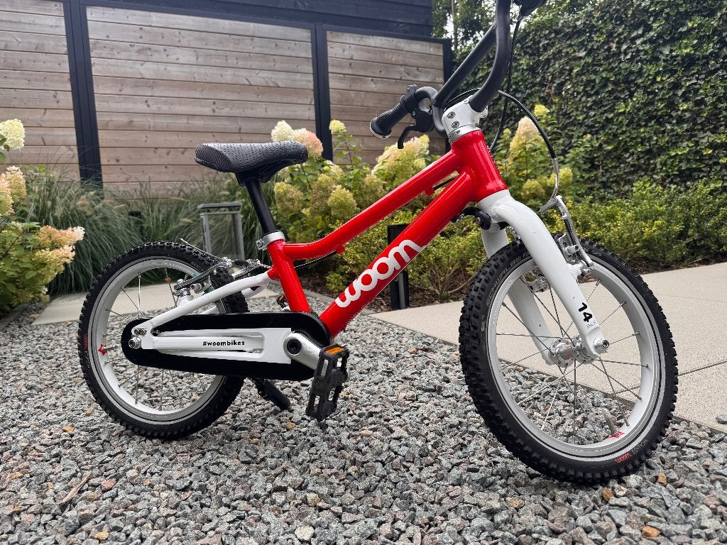Woom 2 kinderfietsje, Fietsen en Brommers, Fietsen | Kinderfietsjes, Ophalen, Gebruikt, Velgrem, Minder dan 16 inch