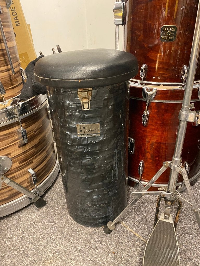 Vintage DRUMTHRONE-hardwarekoffer ineen...50 euro, Gebruikt, Overige soorten, A vd linden, Arjenvdlinden@wxs.nl