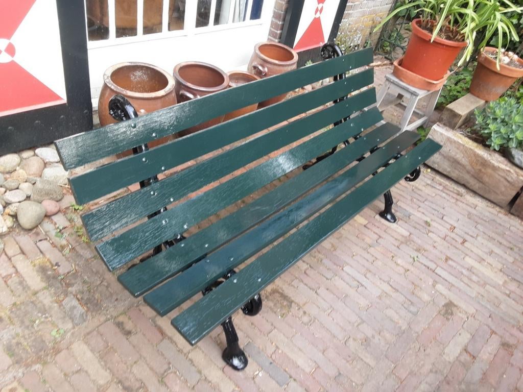 Gietijzeren tuinbank, Ophalen