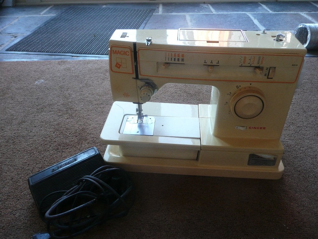 Naaimachine Singer Magic 14, Ophalen