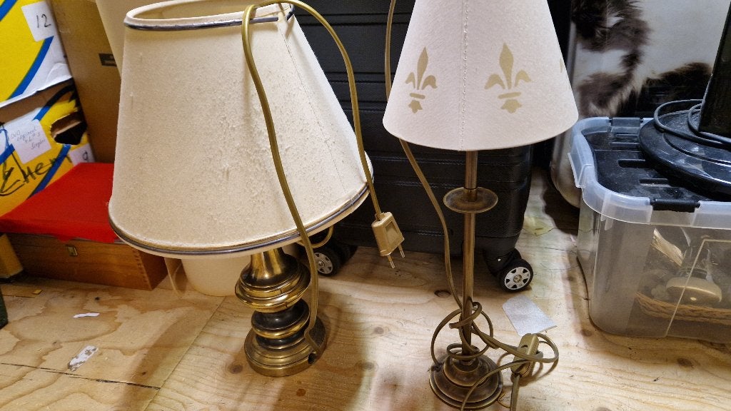 brocante tafellampen tinnen ? voet koperen voeten, Ophalen of Verzenden, Gebruikt