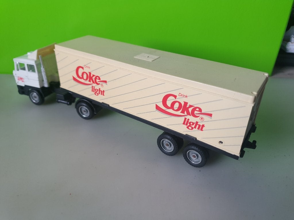 Solido - DAF F2800 Coca Cola Truck [wit] 1/60, Ophalen of Verzenden, Gebruikt, Bus of Vrachtwagen, Overige merken