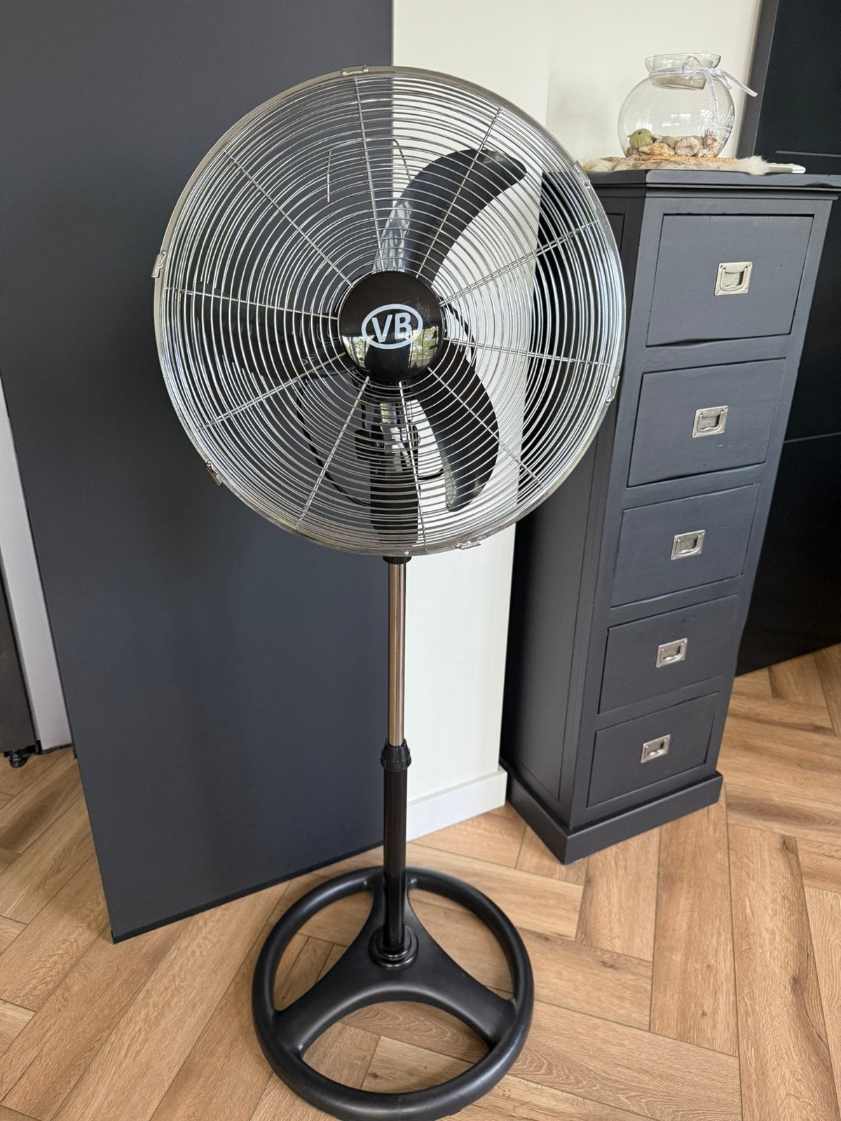 Grote staande ventilator, Ophalen, Statiefventilator