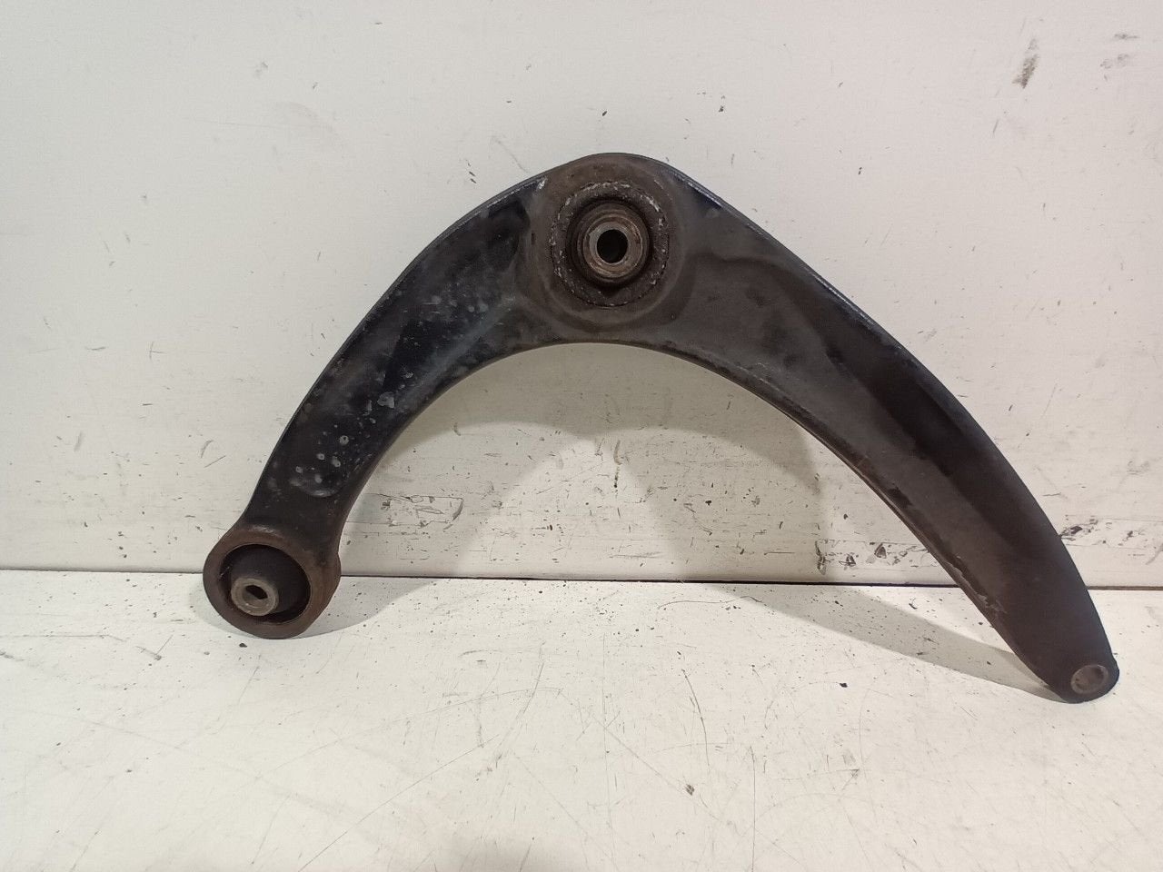 Draagarm links voor Citroën DS4, Onderdelen@venauto.nl, Van der Ven Autorecycling B.V., Gebruikt, Ettenseweg 76, 4706 PB Roosendaal, The Netherlands