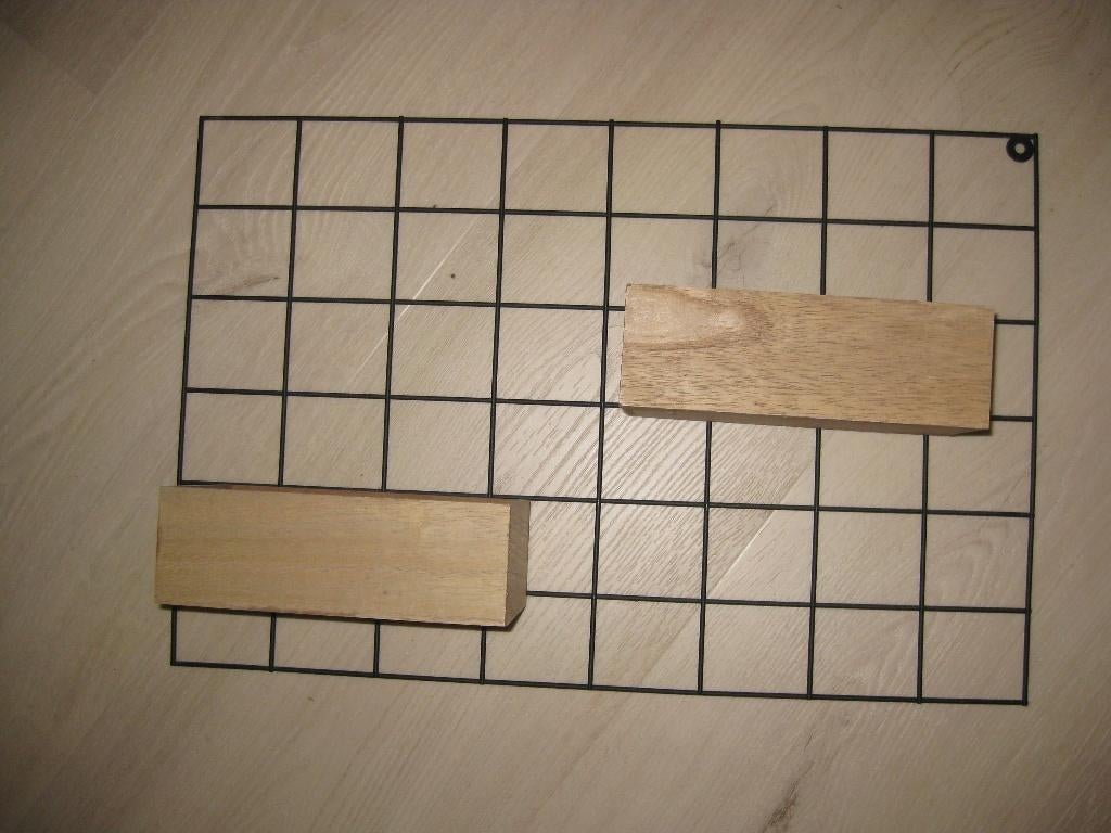 rek met twee bakjes om op te hangen 34 X 51 cm, Ophalen of Verzenden, Zo goed als nieuw