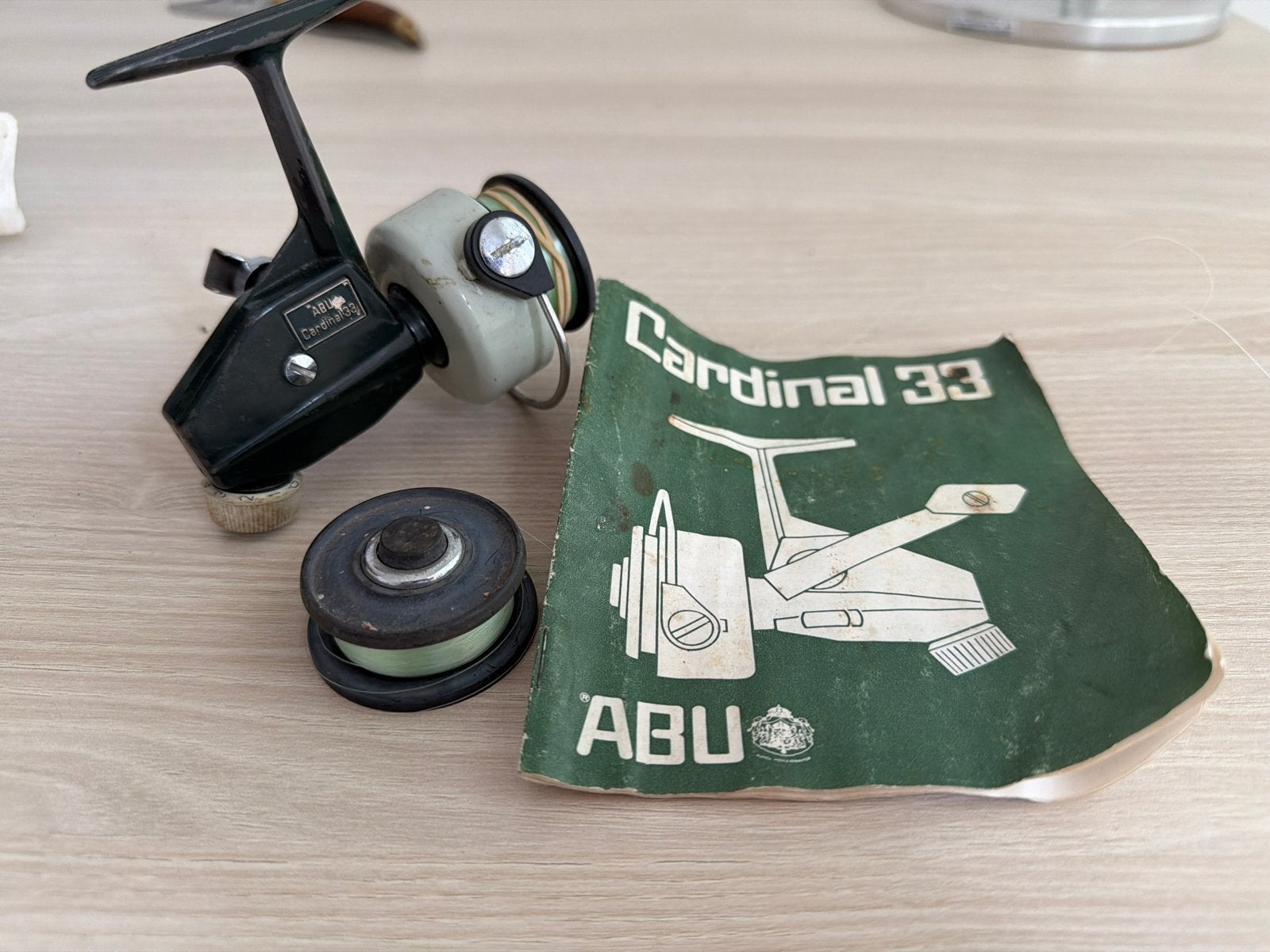 Vintage ABU Cardinal 33 Molen met extra spoel en handleiding, Ophalen, Gebruikt, Molen