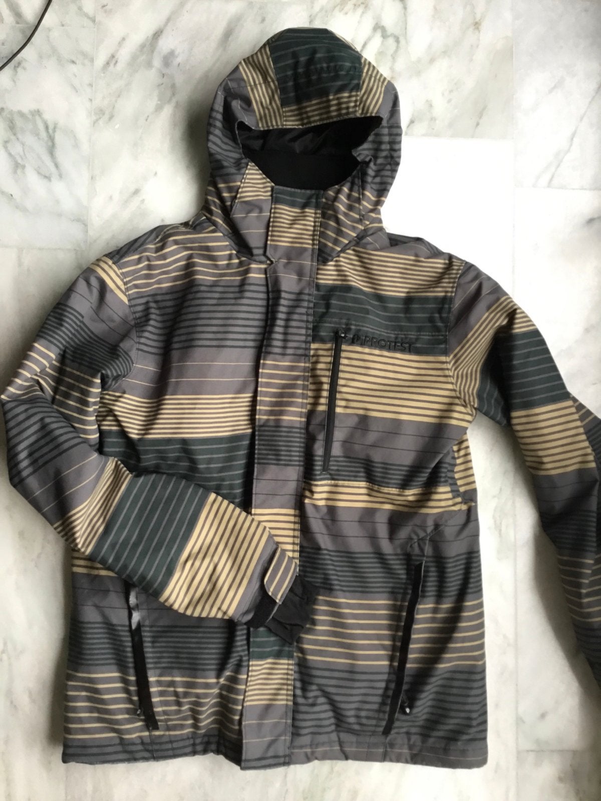 Protest ski-jas/snowboardjas maat M, Kleding | Dames, Ophalen of Verzenden, Gedragen, Maat 38/40 (M), Jack