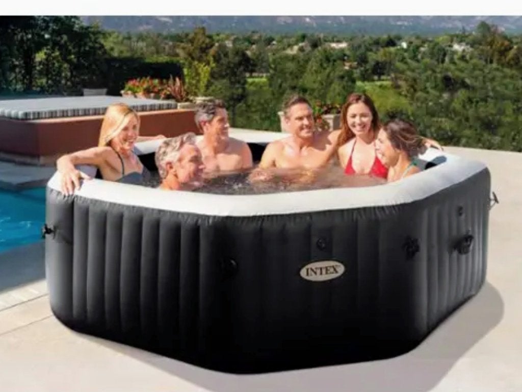 Intex Opblaasbare Jacuzi 6 per ( 216 cm zoutwater syteen, Ophalen, Gebruikt, Filter, Opblaasbaar