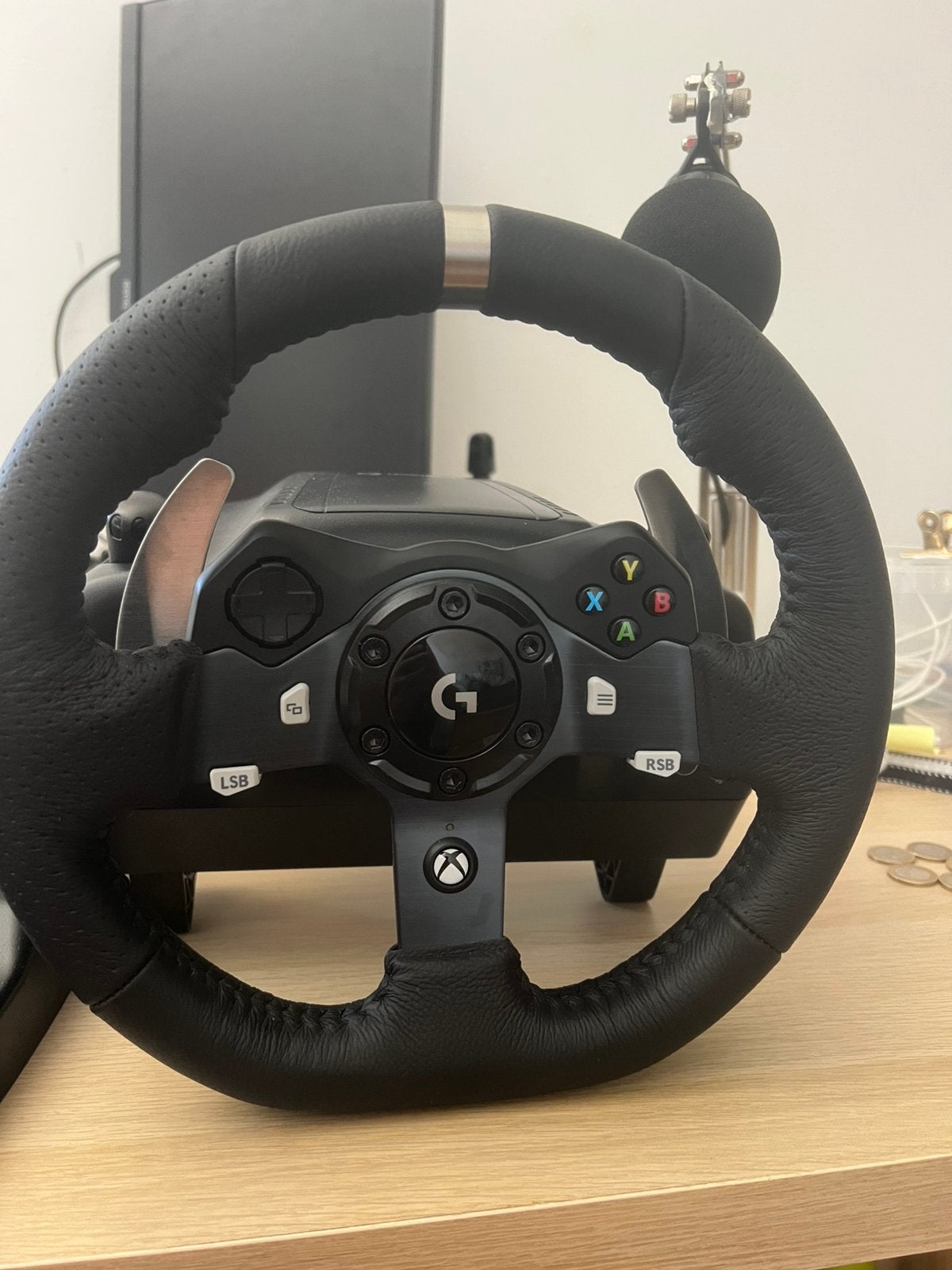 Logitech G920 gaming racestuur& XBOX, Spelcomputers en Games, Spelcomputers | Xbox | Accessoires, Ophalen, Nieuw, Stuurtje of Sportattribuut