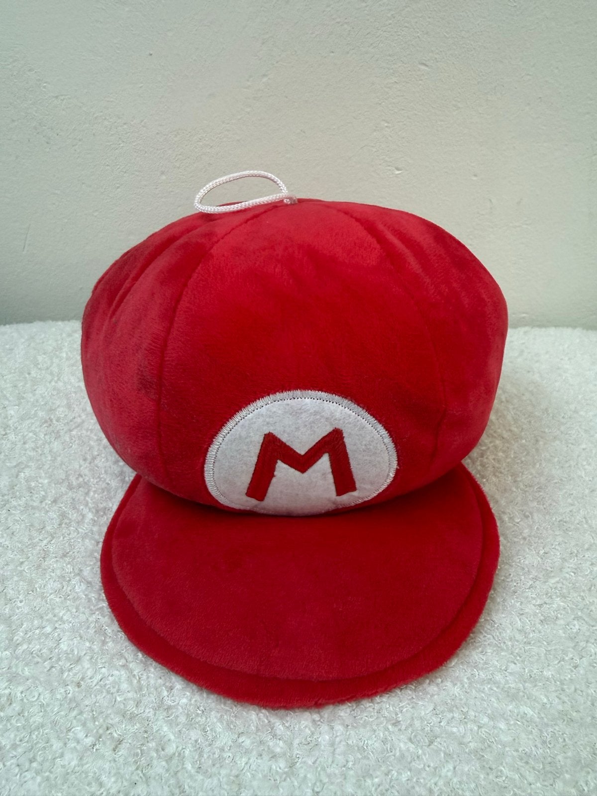 Super Mario Bros. Mario Pluche Pet, Overige typen, Ophalen of Verzenden, Middelgroot (20 tot 80 cm), Super Mario