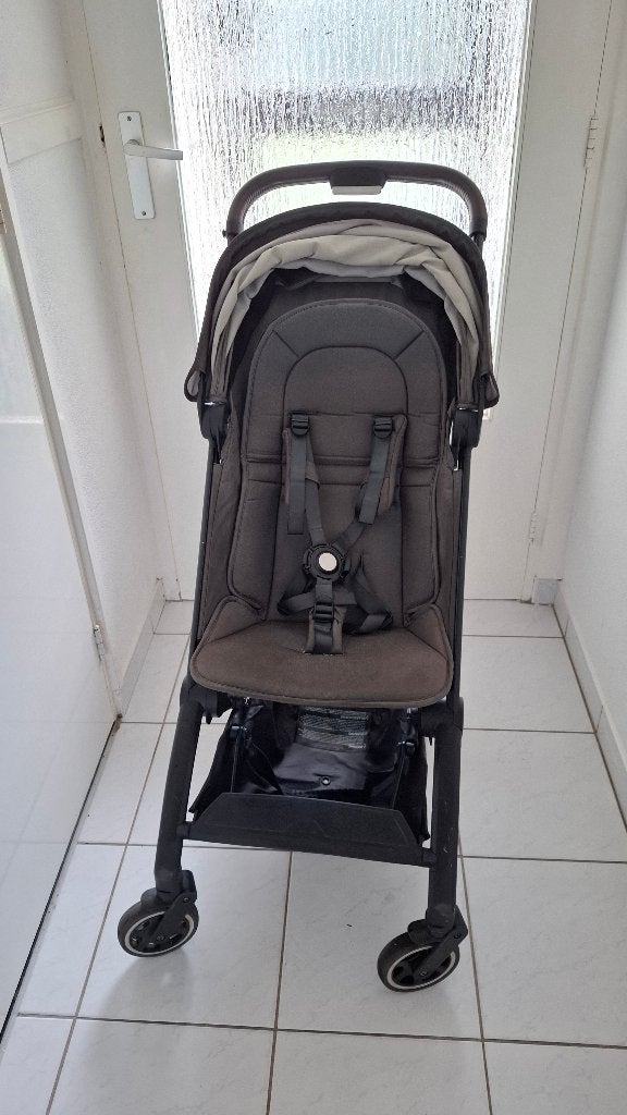 Joolz Aer Buggy - Groen, Kinderen en Baby's, Ophalen of Verzenden, Gebruikt, Overige merken, Verstelbare rugleuning
