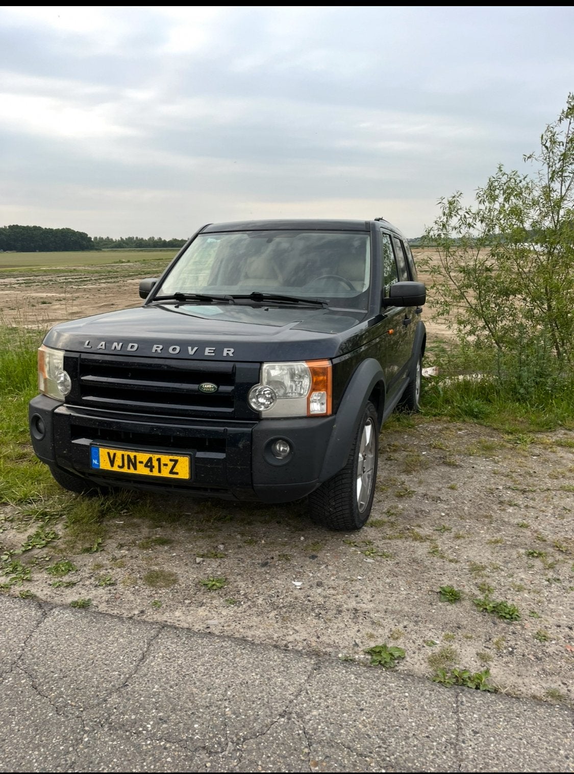 Land Rover Discovery 3 2006 Blauw - defecte compressor, Auto's, Automaat, 3230 kg, Land Rover, Beige