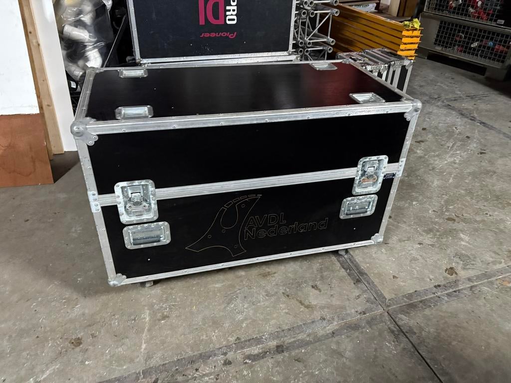 1 tv kist, Ophalen, Zo goed als nieuw, Overige instrumenten