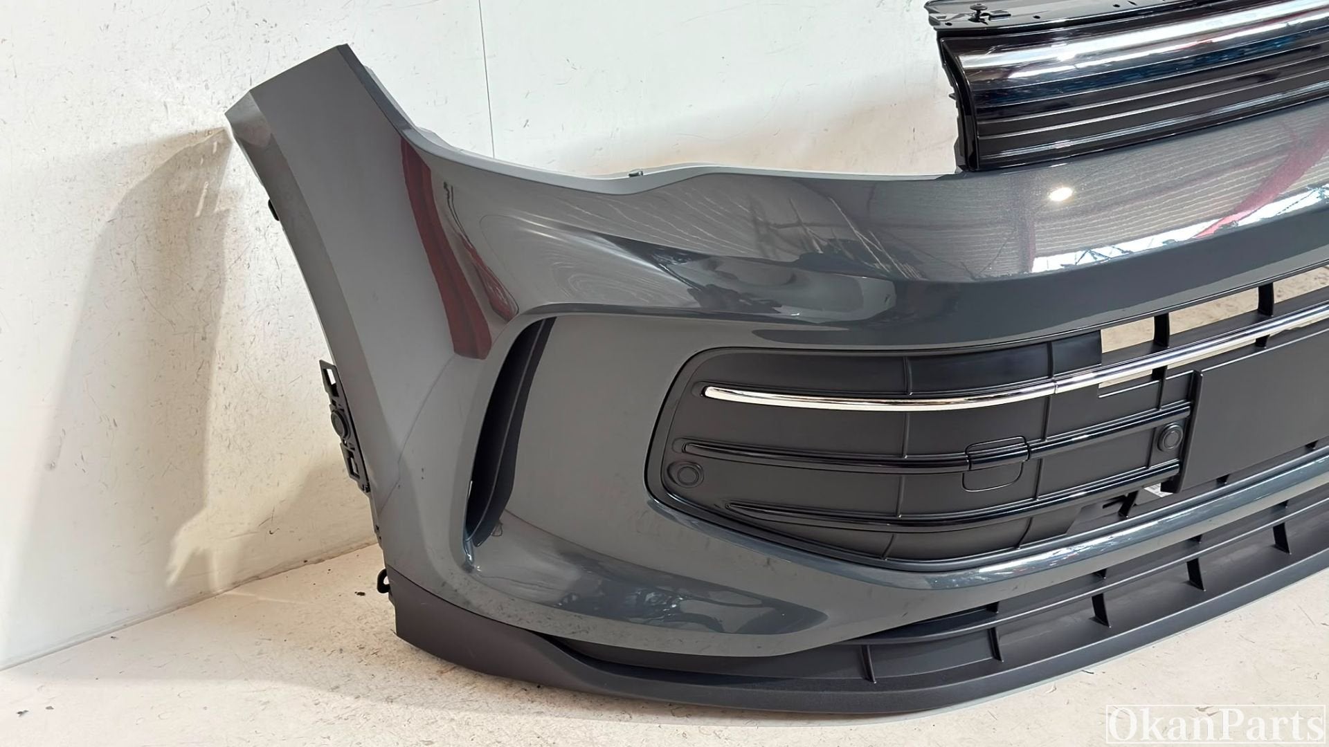 Volkswagen Tiguan 571 CT1 voorbumper 571807221, Gebruikt, Volkswagen AG, Bumper, Berliner Ring 2
38440  Wolfsburg, DE