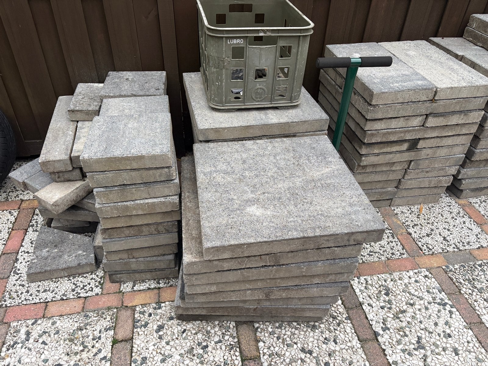 Tuin tegels op te halen in Huizen, Ophalen, Gebruikt, 60 cm of meer, 10 m² of meer