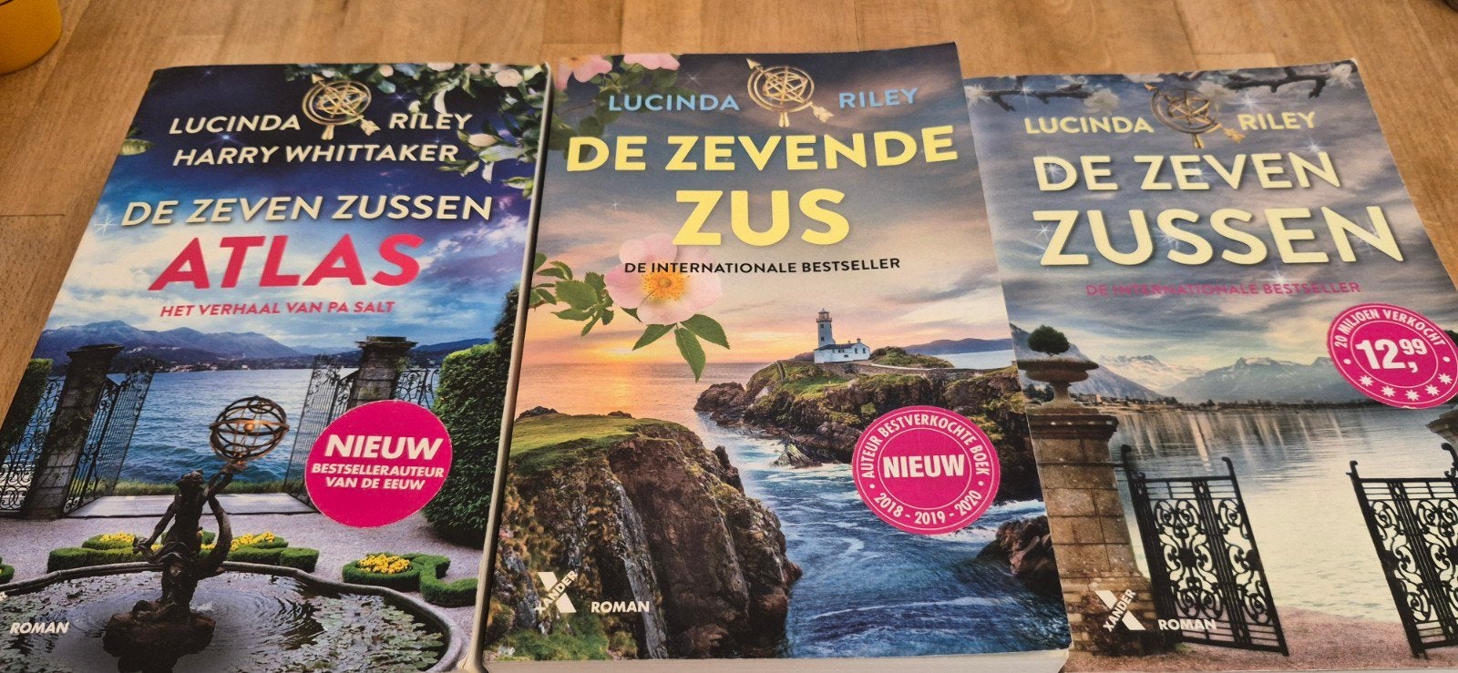 De Zeven Zussen - Lucinda Riley (3 boeken), Boeken, Ophalen of Verzenden, Zo goed als nieuw, Lucinda Riley, Nederland