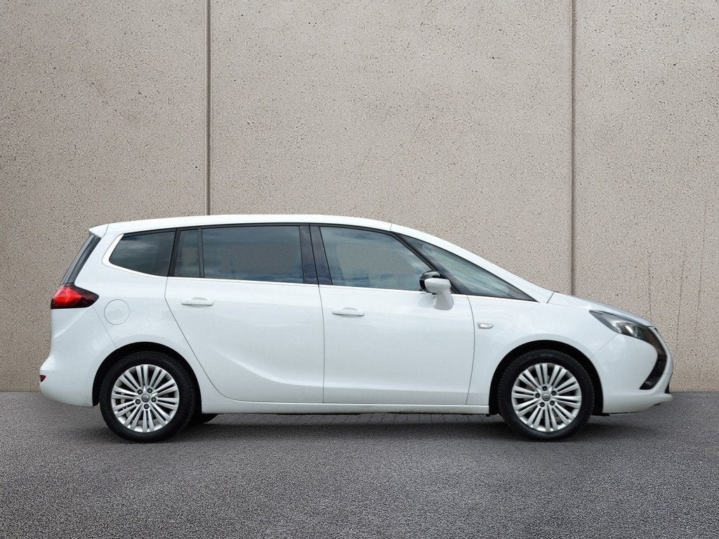 Opel Zafira Tourer 1.4 Turbo 140PK | 7-Zitter | Panoramadak, Gebruikt, 4 cilinders, Parkeersensor, 7 stoelen