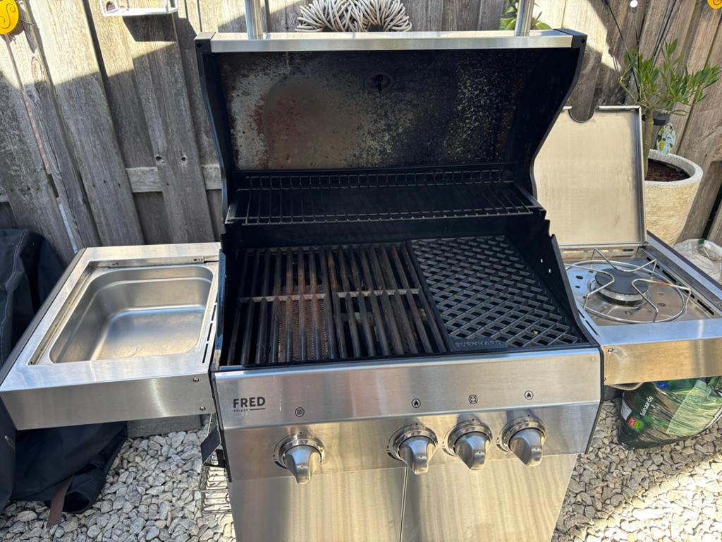 Burnhard Fred gasbarbecue met extra bakplaat, Ophalen, Gebruikt