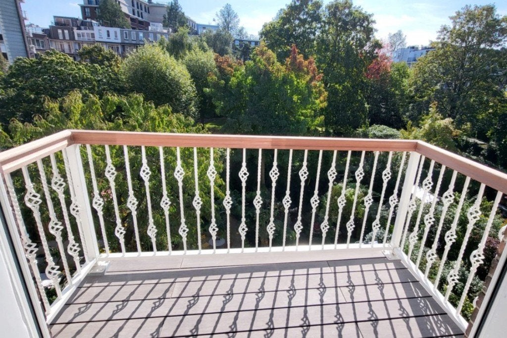 Luxe balkonhek met getorste spijlen, Ophalen, Nieuw, IJzer, Tuinhek