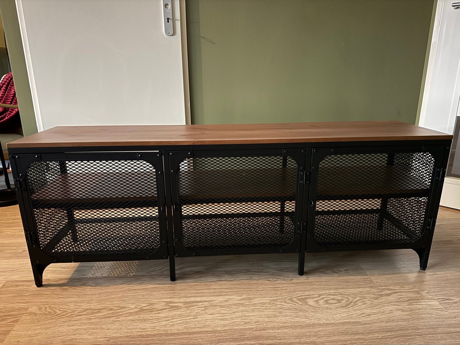 IKEA TV-meubel zwart met houten blad, 150x36x54 cm, Ophalen, 150 tot 200 cm, Zo goed als nieuw, Minder dan 100 cm