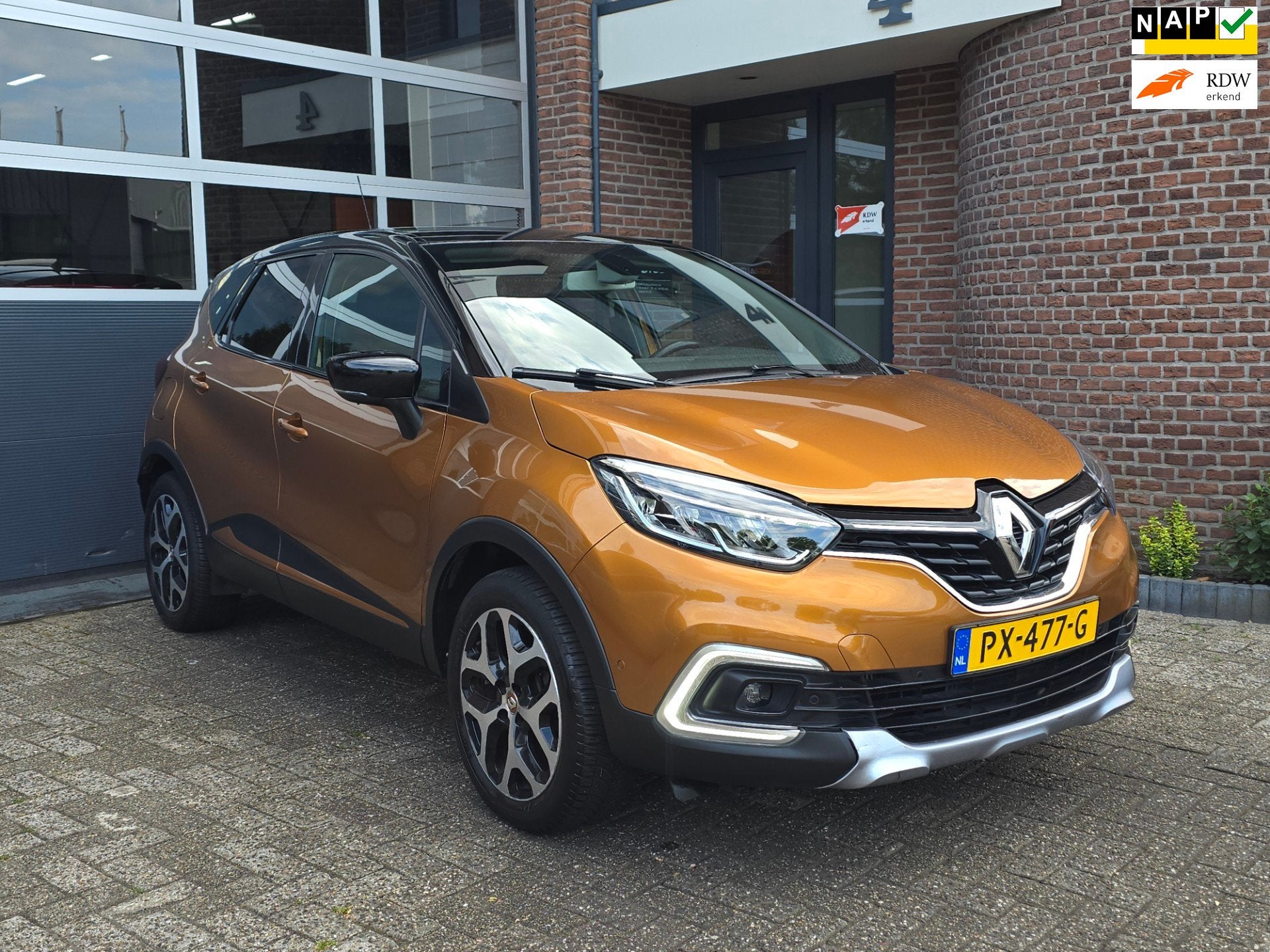 Renault Captur 0.9 TCe Intens Camera |Facelift |Nap, Auto's, Voorwielaandrijving, 898 cc, Gebruikt, Euro 6