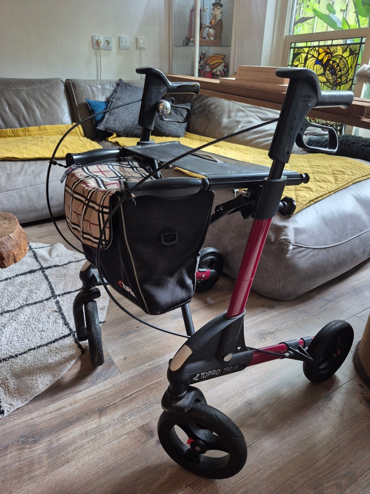Rollator TOPRO  TROJA 2G Medium, Diversen, Ophalen of Verzenden, Lichtgewicht, Zo goed als nieuw