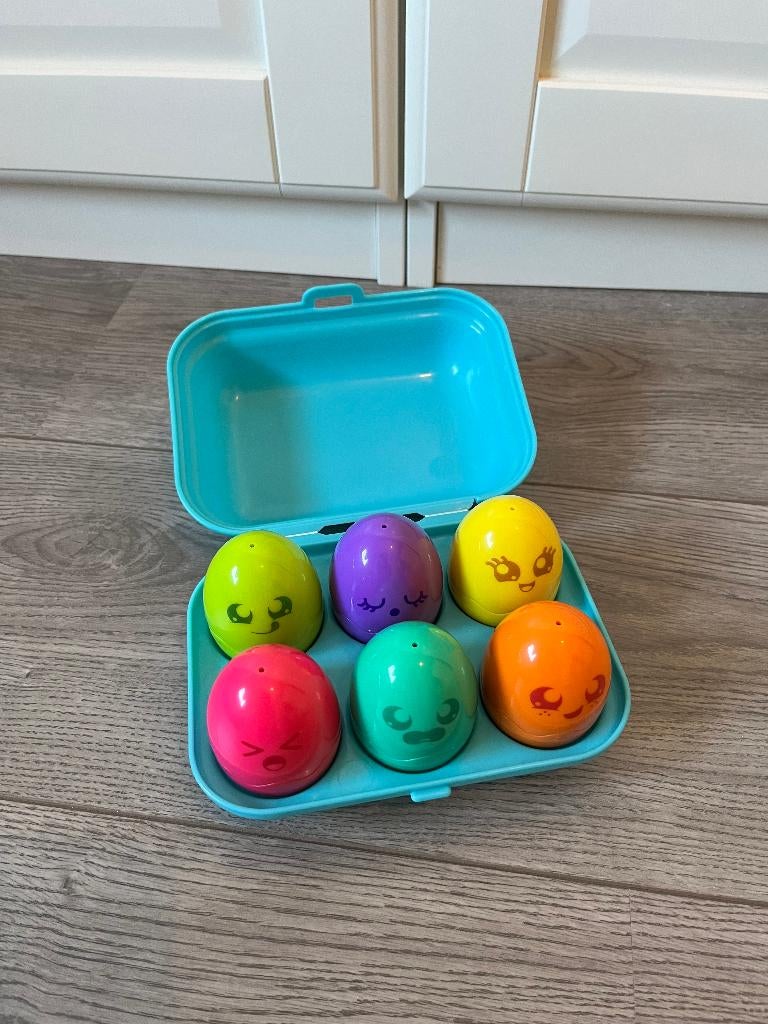 Tomy Bright Chicks eieren verrassingsspel, Kinderen en Baby's, Ophalen of Verzenden, Zo goed als nieuw, Overige typen