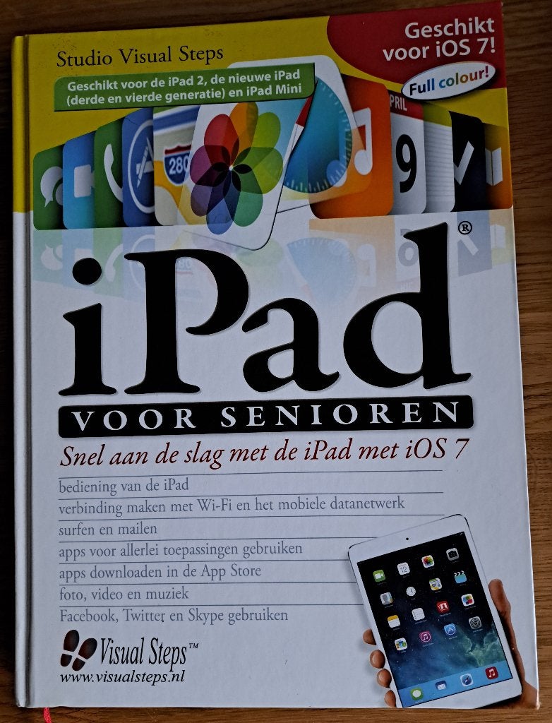 Studio Visual Steps: i PAD voor SENIOREN (zo goed als nieuw), Boeken, Ophalen of Verzenden, Zo goed als nieuw