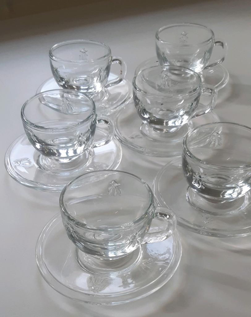 GLAZEN THEE/KOFFIESERVIES!, Huis en Inrichting, Keuken | Servies, Ophalen, Glas, Overige stijlen, Kop(pen) en/of Schotel(s)