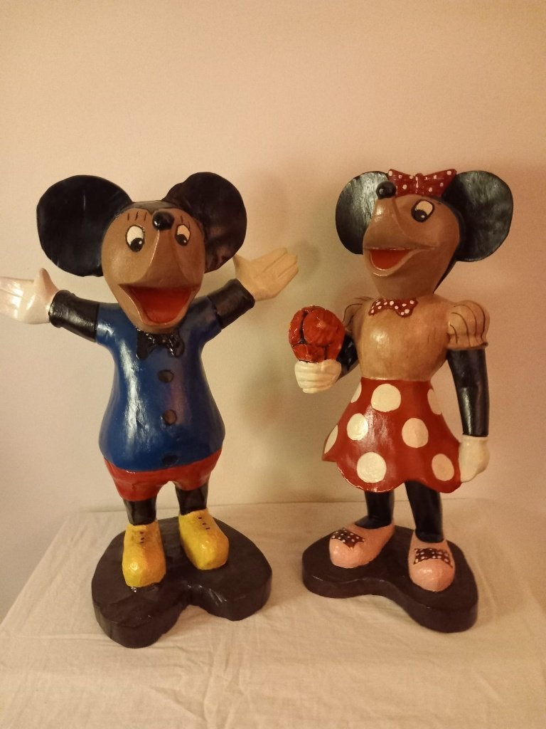 Minni en Micky Mouse van hout, Ophalen, Mickey Mouse, Zo goed als nieuw, Beeldje of Figuurtje