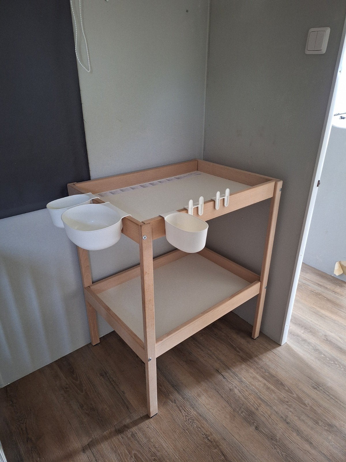 Houten commode/ aankleedtafel met opbergbakjes Sniglar Ikea, Overige typen, Zo goed als nieuw, Standaard, Ophalen