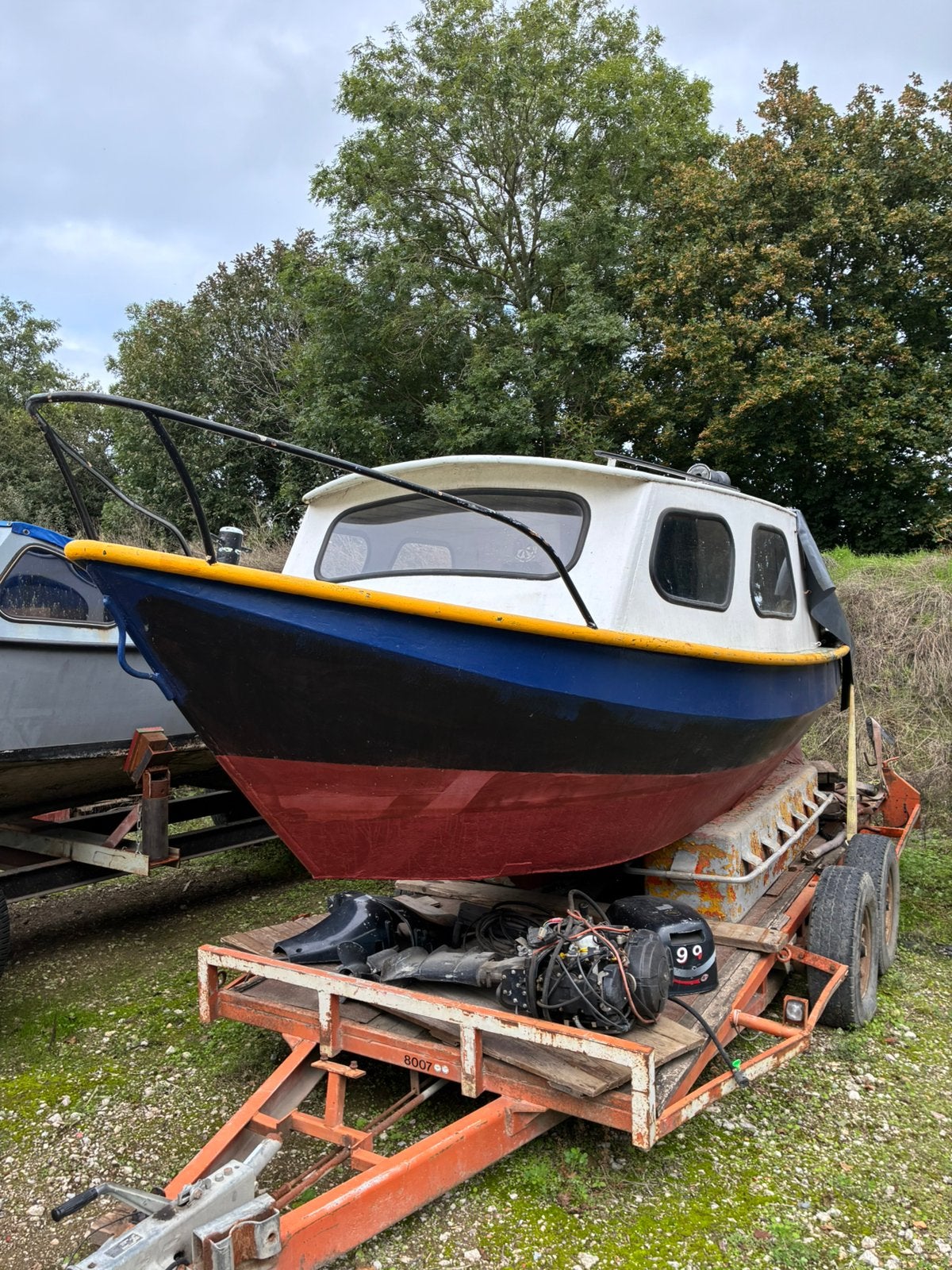 Stalen vletje met kajuit, Watersport en Boten, Ophalen, Gebruikt, Motor en Techniek