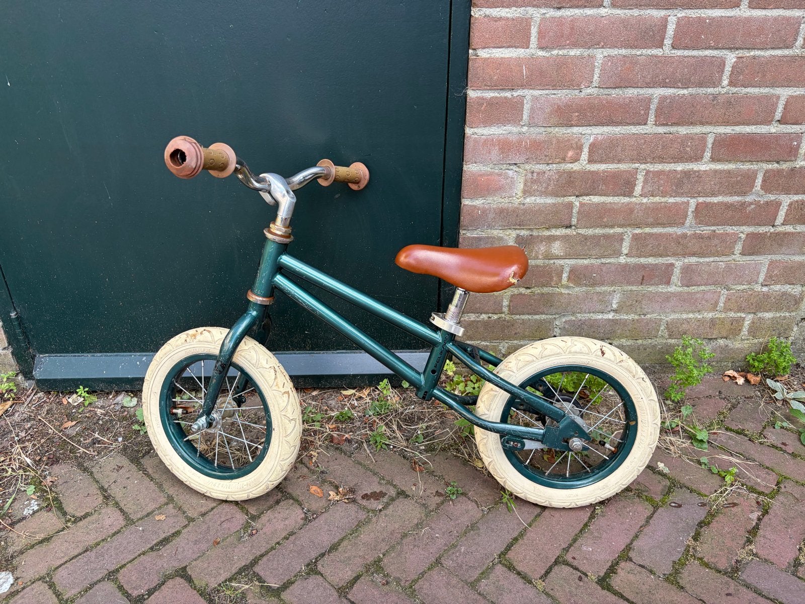 Groen loopfietsje, Ophalen, Gebruikt, Minder dan 16 inch