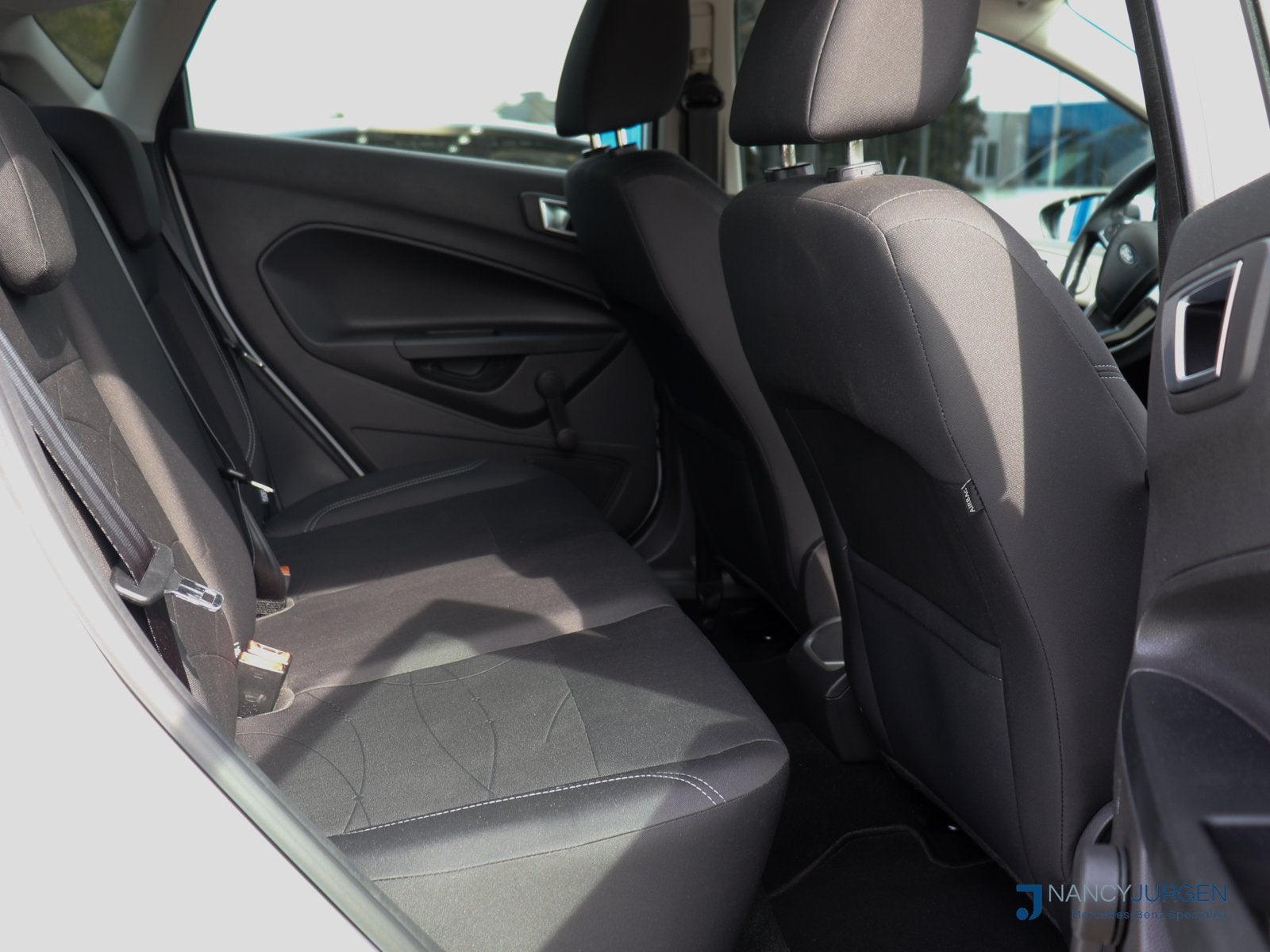 Foto 33 van Ford Fiesta 1.0 Style | Essential | Airco | Navi | Bluetooth