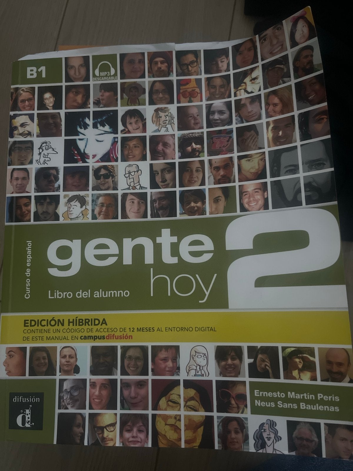 Gente Hoy 2 - Spaans leerboek B1, Boeken, Ophalen of Verzenden, Zo goed als nieuw, Non-fictie