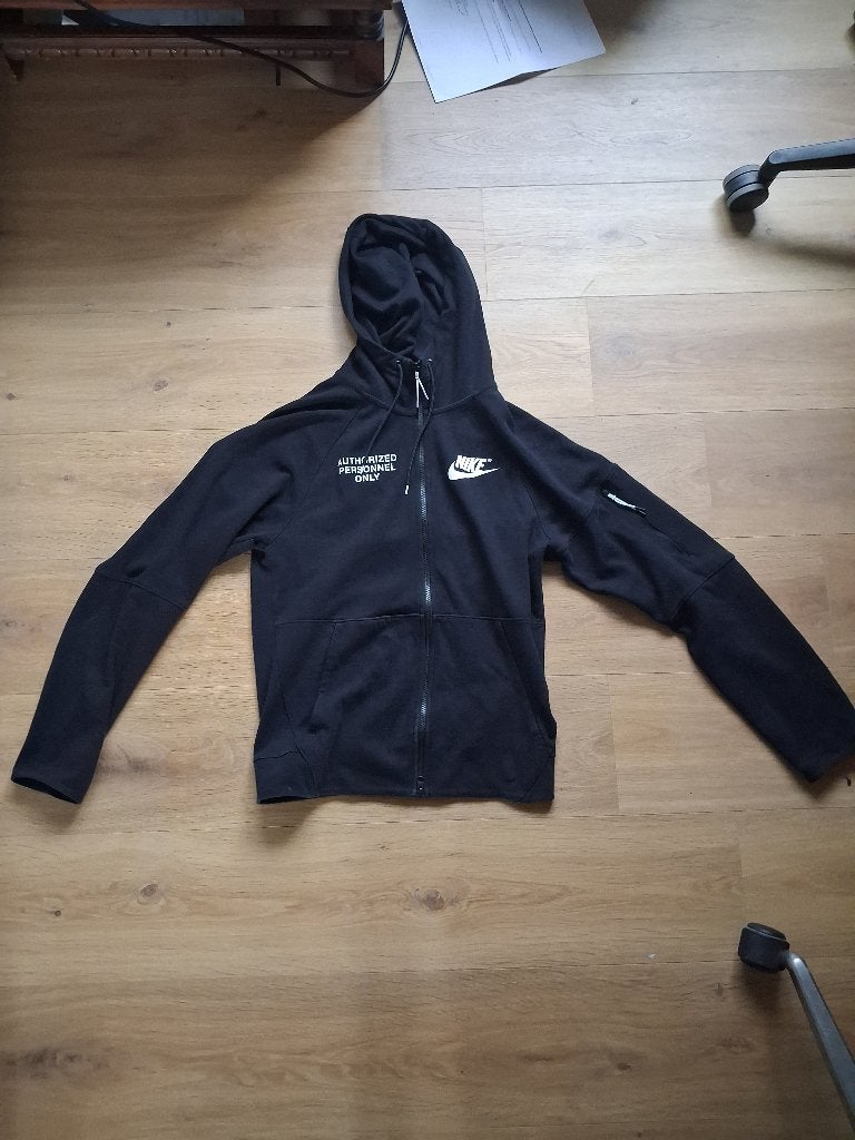 Nike Tech Hoodie Zwart XS - "Authorized Personnel Only", Zwart, Nike, Ophalen of Verzenden, Zo goed als nieuw