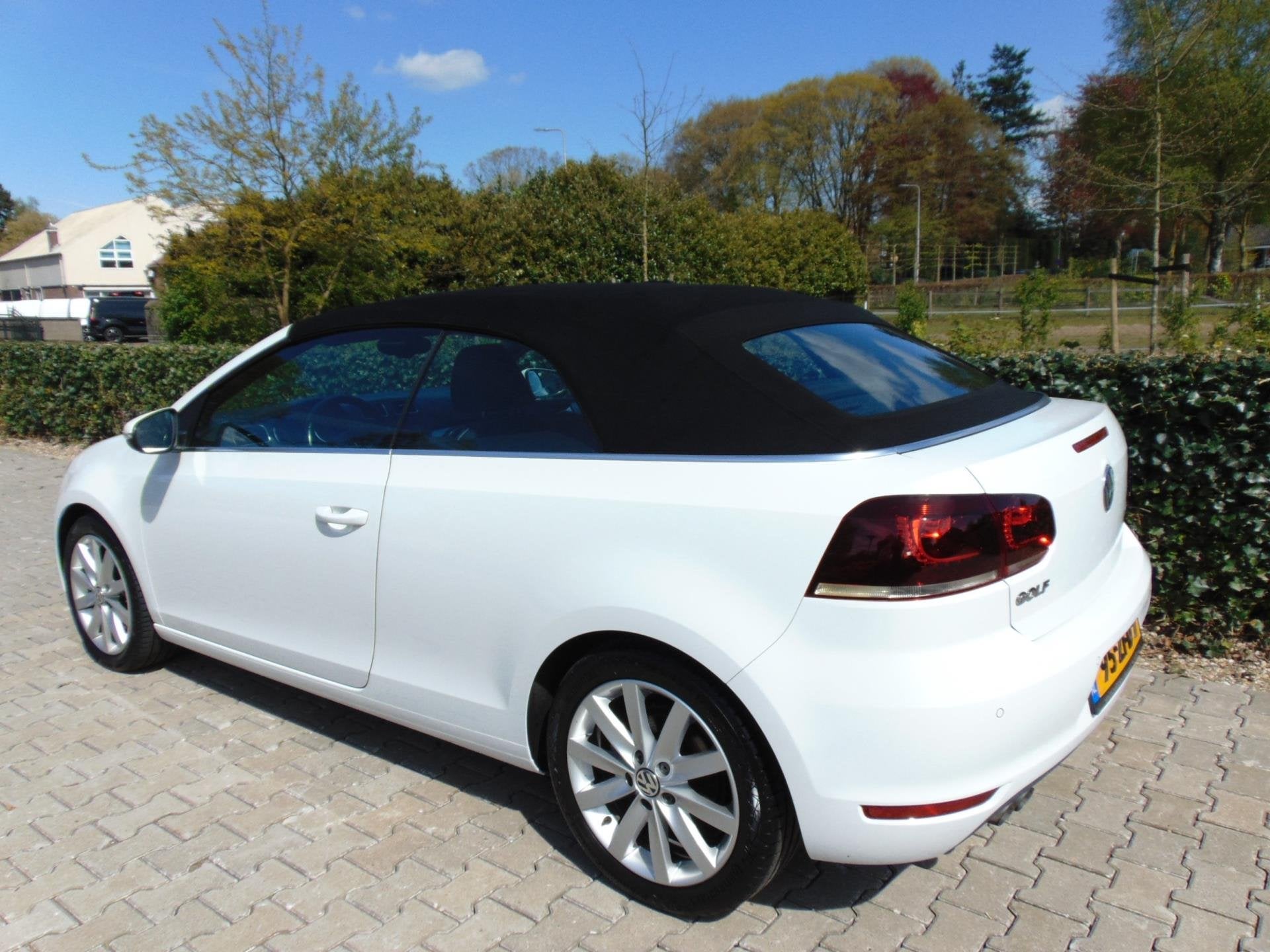 Foto 31 van Volkswagen Golf Cabriolet 1.4 TSI Automaat Dealer Onderhoude