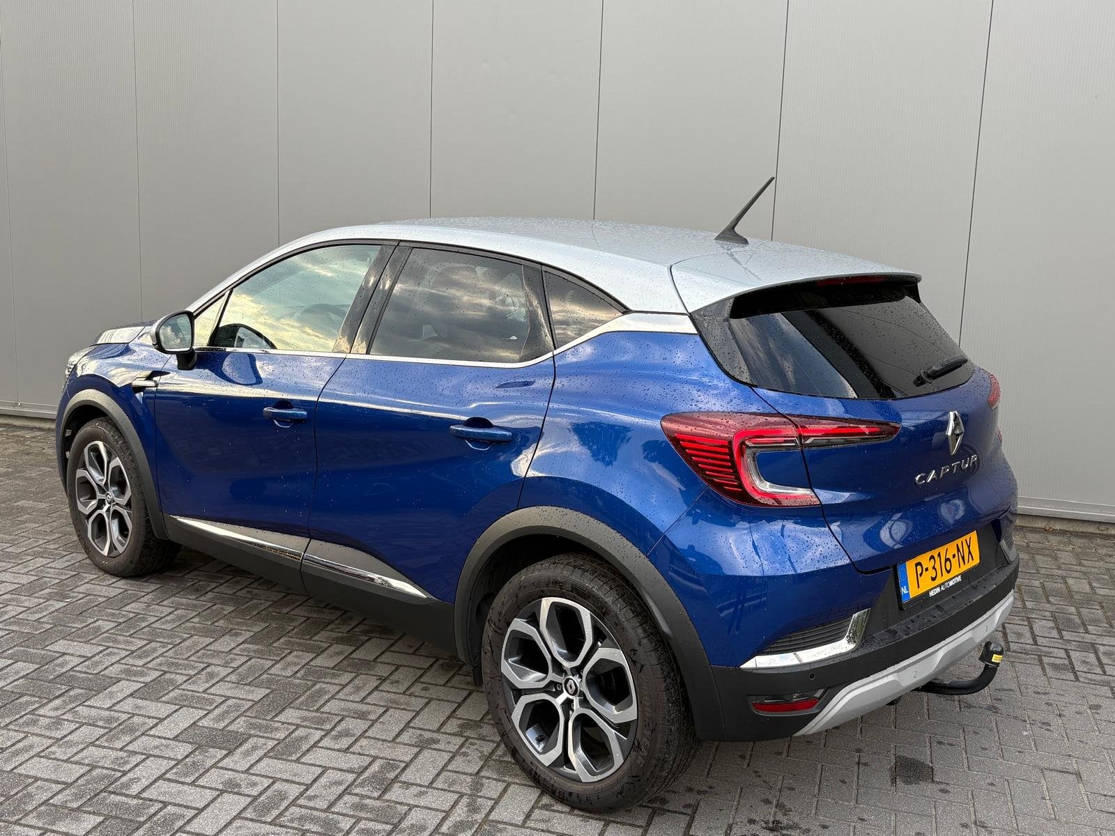 Renault Captur 90PK TCe Intens Trekhaak/Navigatie/Camera/Key, Dealer onderhouden, Gebruikt, Euro 6, Blauw